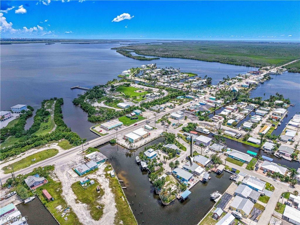 2500 Harbor View Drive Matlacha, FL 33993 - Photo 10 of 37