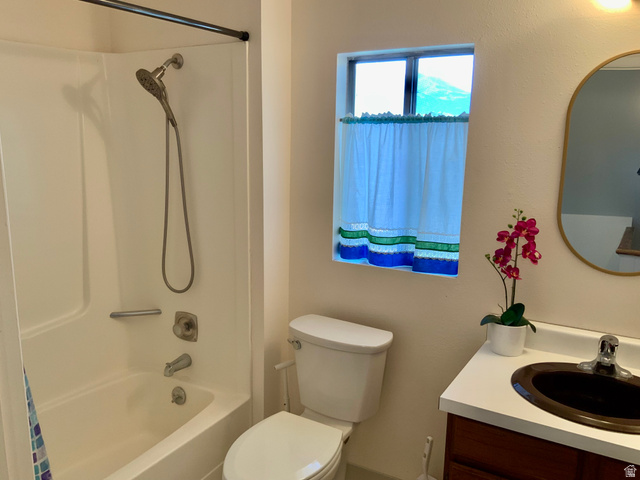 630 North Main Street Monroe, UT 84754 - Photo 21 of 63 Bathroom with vanity and shower / bath combo with shower curtain