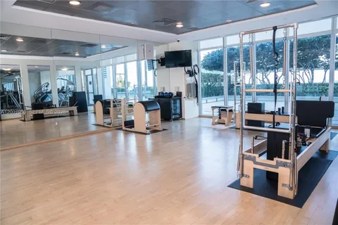 $1,345,000 | 1331 Brickell Bay Drive, Unit 408, Miami, FL 33131