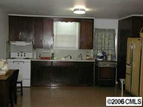 1222 Gladstone Road Lancaster, SC 29720 - Photo 7 of 8 Gallery Image 7