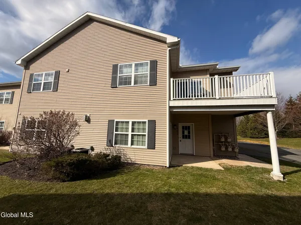 $249,000 | 403 Avalon Place, Cohoes, NY 12047