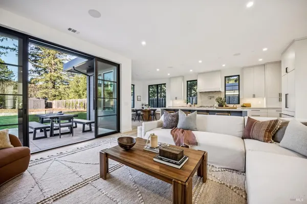 $4,995,000 | 33 Fawn Drive, San Anselmo, CA 94960