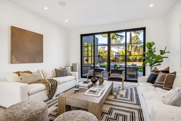 $4,995,000 | 33 Fawn Drive, San Anselmo, CA 94960