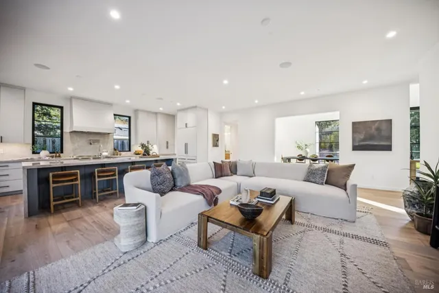 $4,995,000 | 33 Fawn Drive, San Anselmo, CA 94960