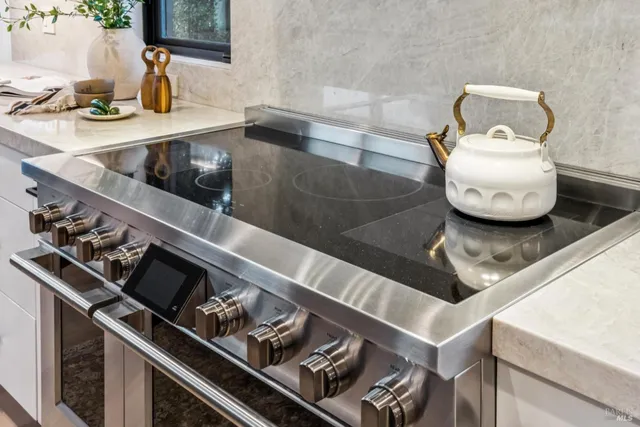 $4,995,000 | 33 Fawn Drive, San Anselmo, CA 94960