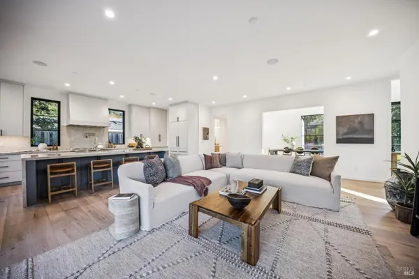 $4,995,000 | 33 Fawn Drive, San Anselmo, CA 94960