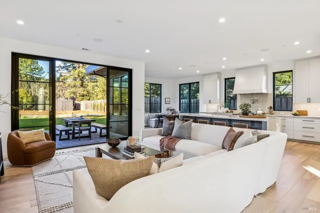 $4,995,000 | 33 Fawn Drive, San Anselmo, CA 94960