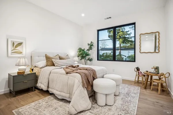 $4,995,000 | 33 Fawn Drive, San Anselmo, CA 94960