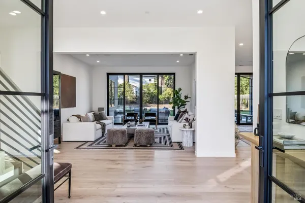 $4,995,000 | 33 Fawn Drive, San Anselmo, CA 94960