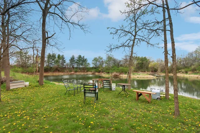 $950,000 | 7938 E Highway, Milton, WI 53563