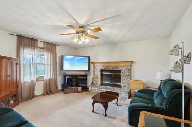 $950,000 | 7938 E Highway, Milton, WI 53563