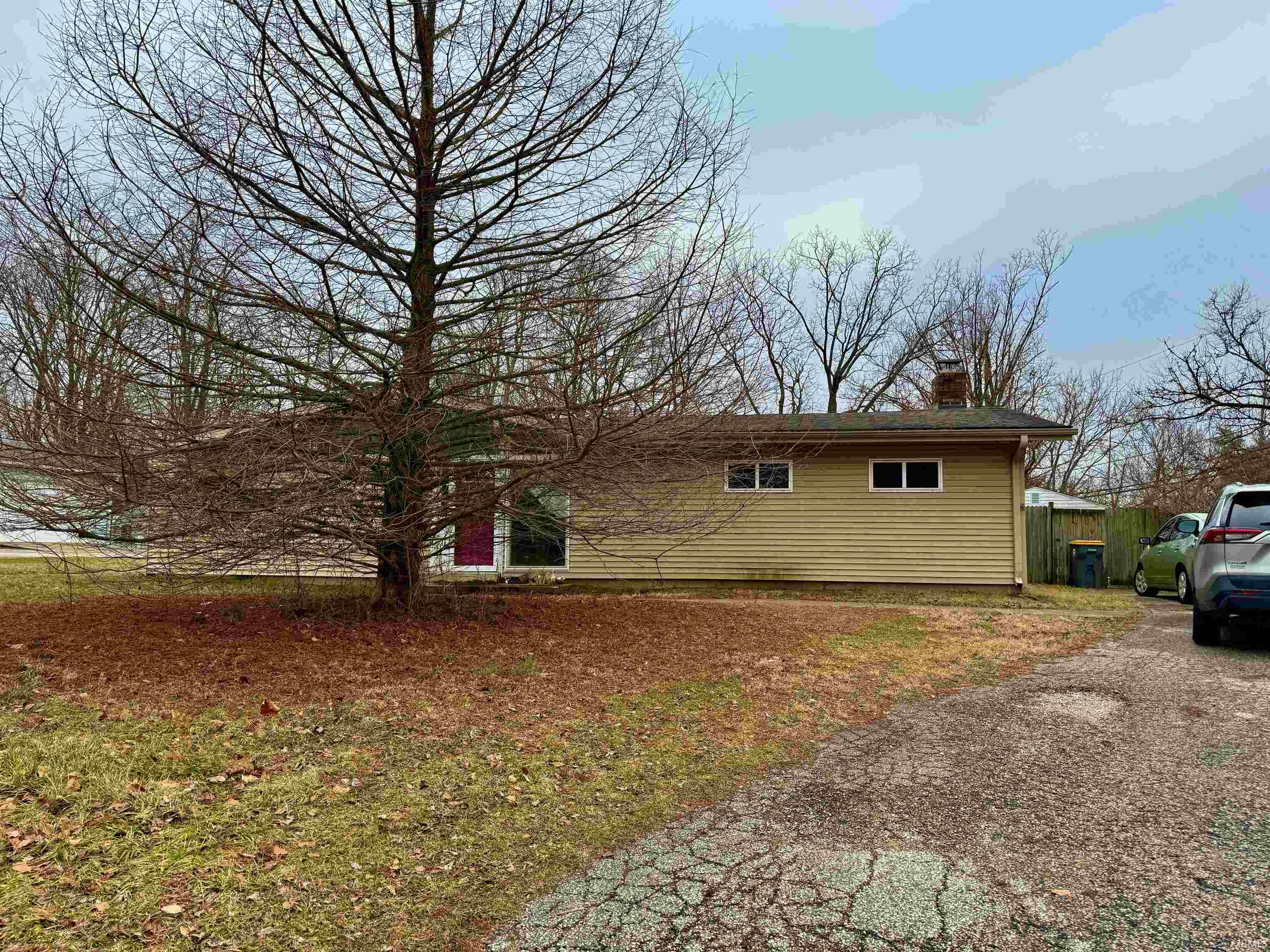 102 East Ridgeview Drive Bloomington, IN 47401 - Photo 1 of 12 Gallery Image 1