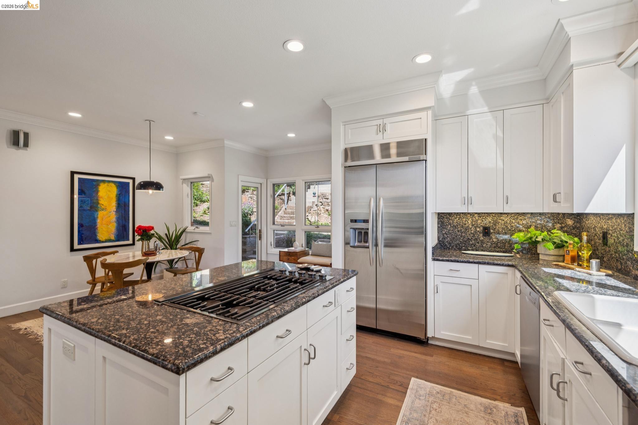 122 Vicente Road Berkeley, CA 94705 - Photo 18 of 51