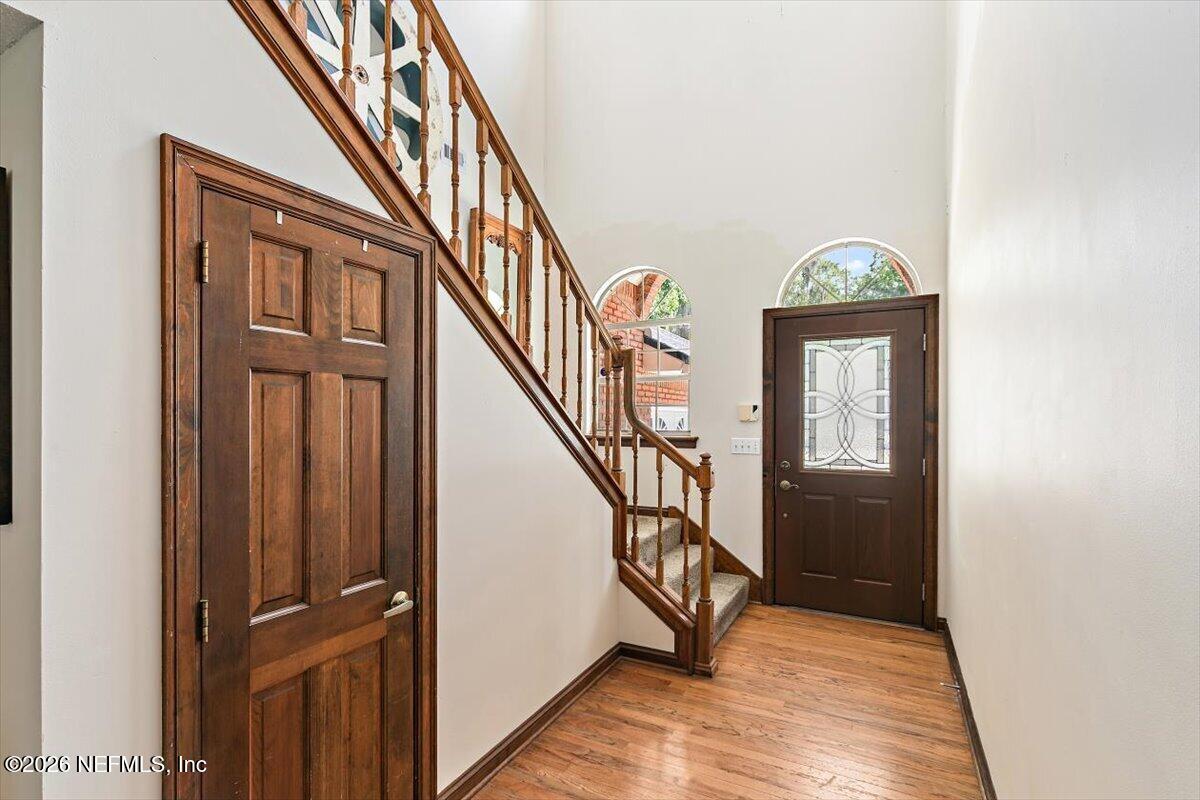 6443 Jack Wright Island Road St. Augustine, FL 32092 - Photo 26 of 49 26-Stairs
