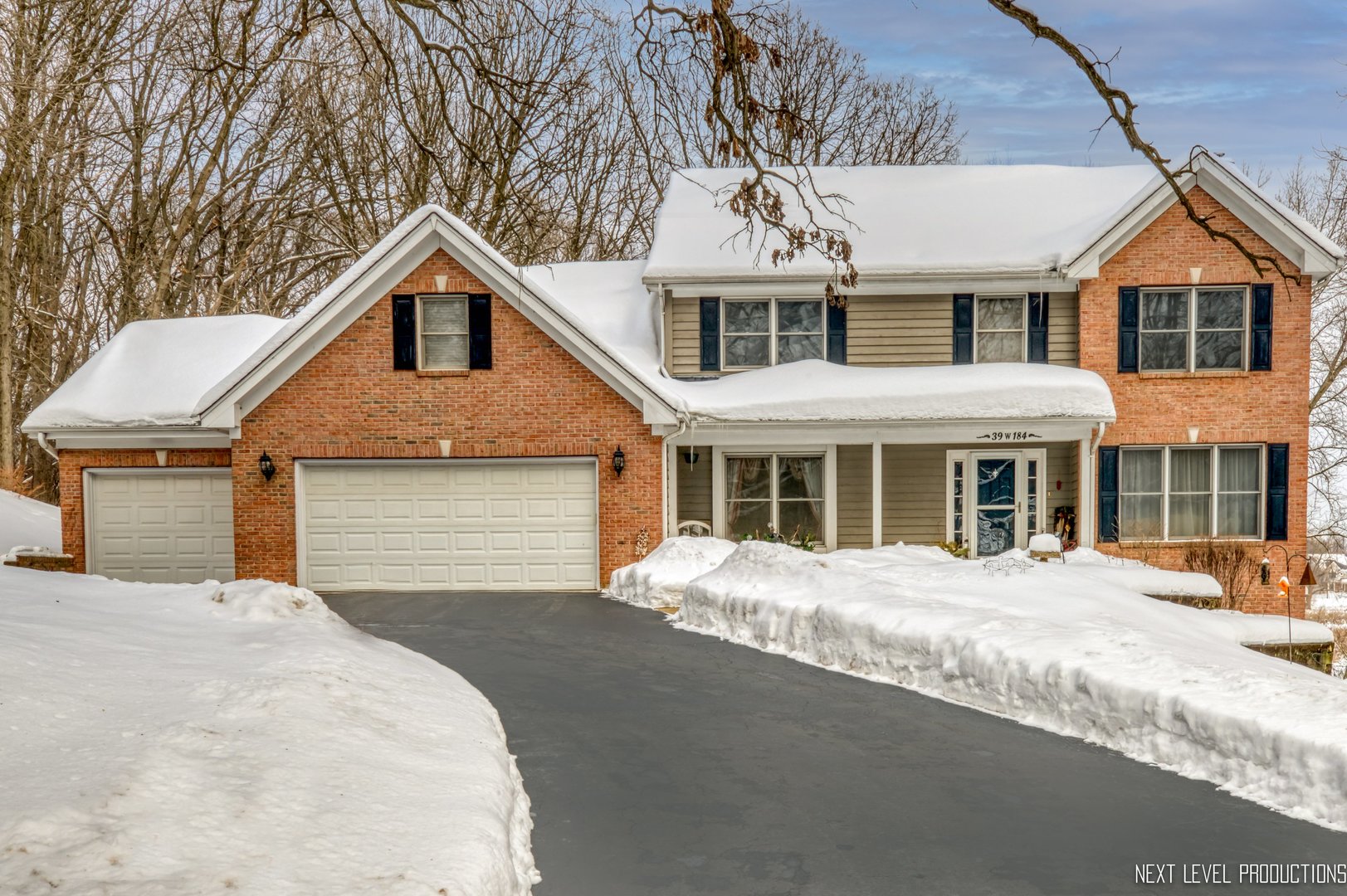 39W184 Woodgate Road St. Charles, IL 60175 - Photo 1 of 30