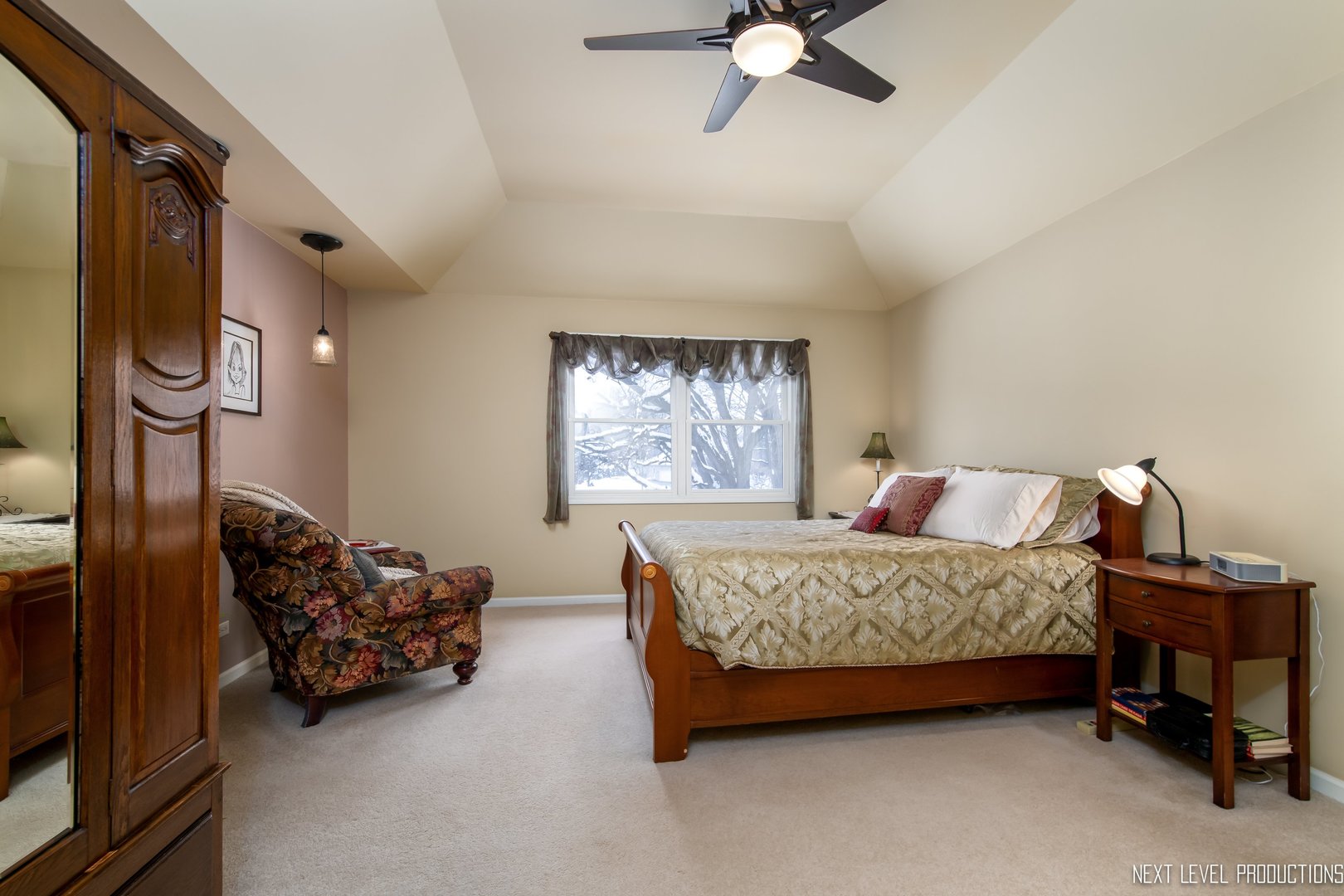 39W184 Woodgate Road St. Charles, IL 60175 - Photo 19 of 30