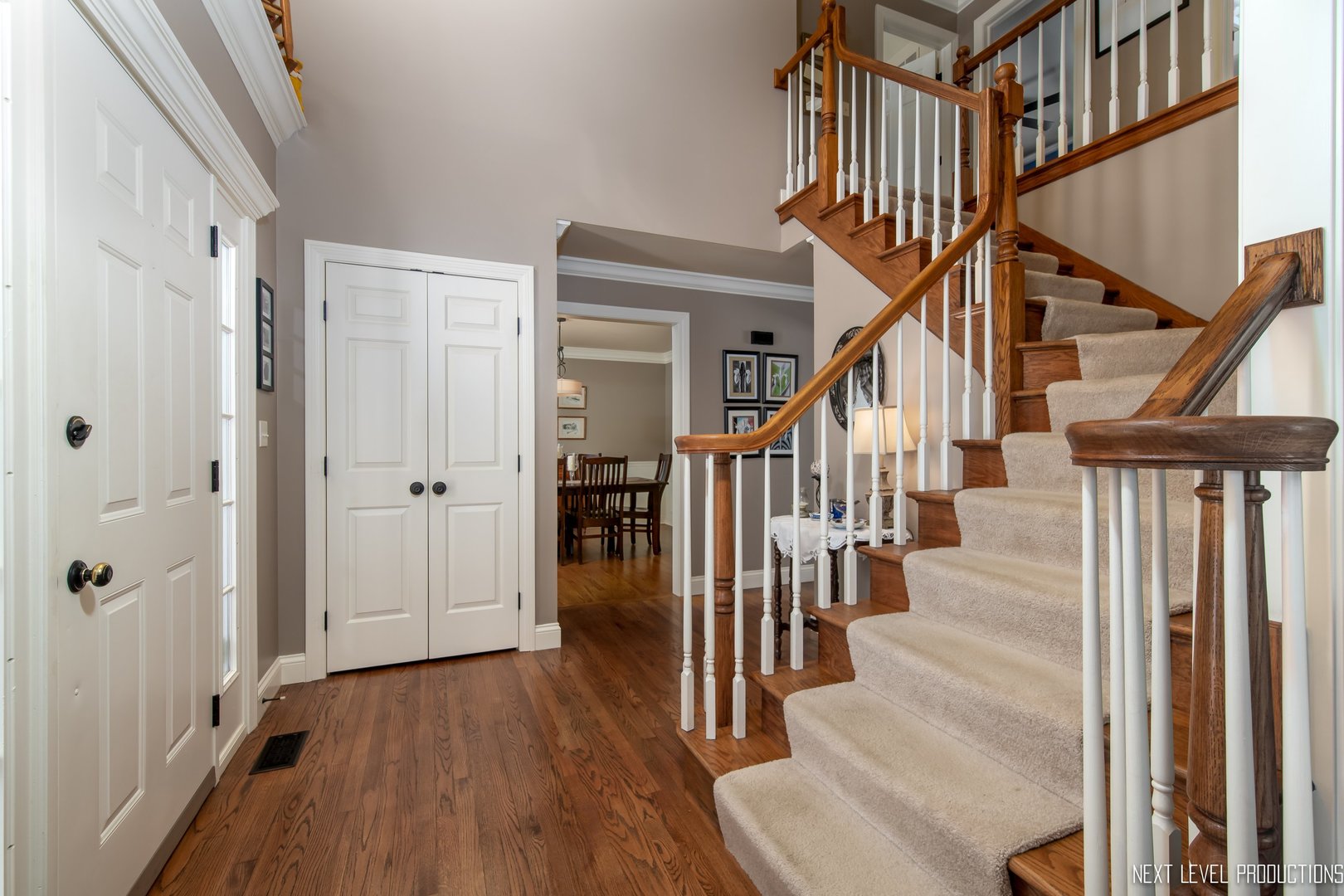 39W184 Woodgate Road St. Charles, IL 60175 - Photo 3 of 30