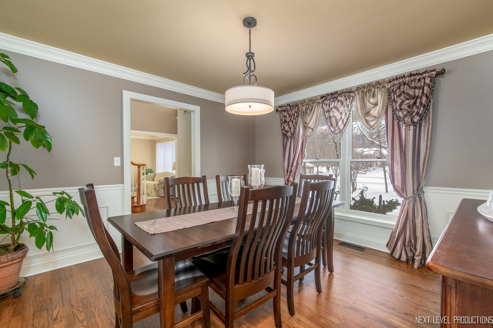 39W184 Woodgate Road St. Charles, IL 60175 - Photo 7 of 30