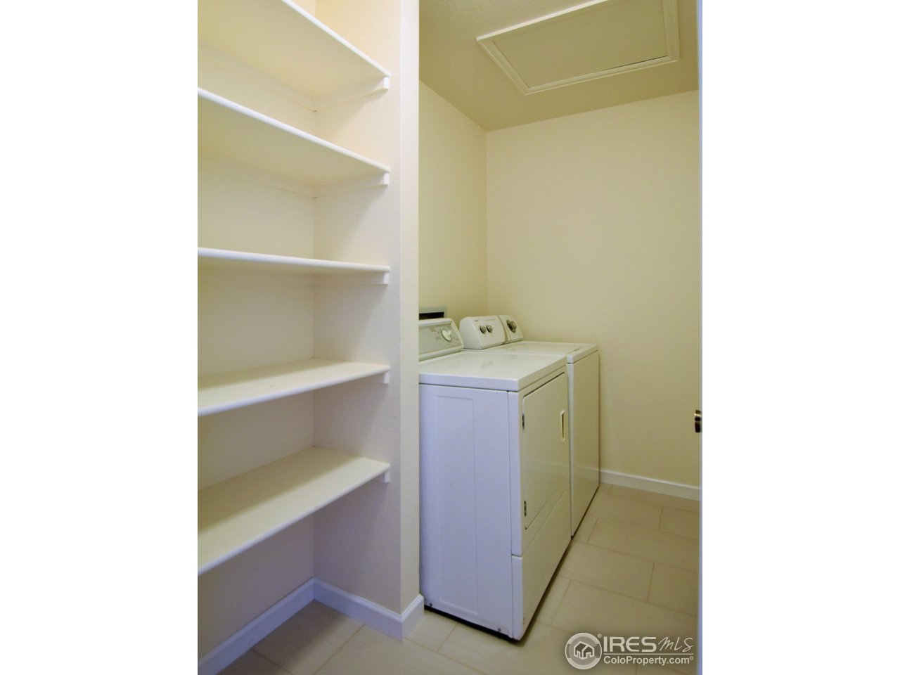 1440 Edora Road, Unit 15 Fort Collins, CO 80525 - Photo 17 of 25 laundry room