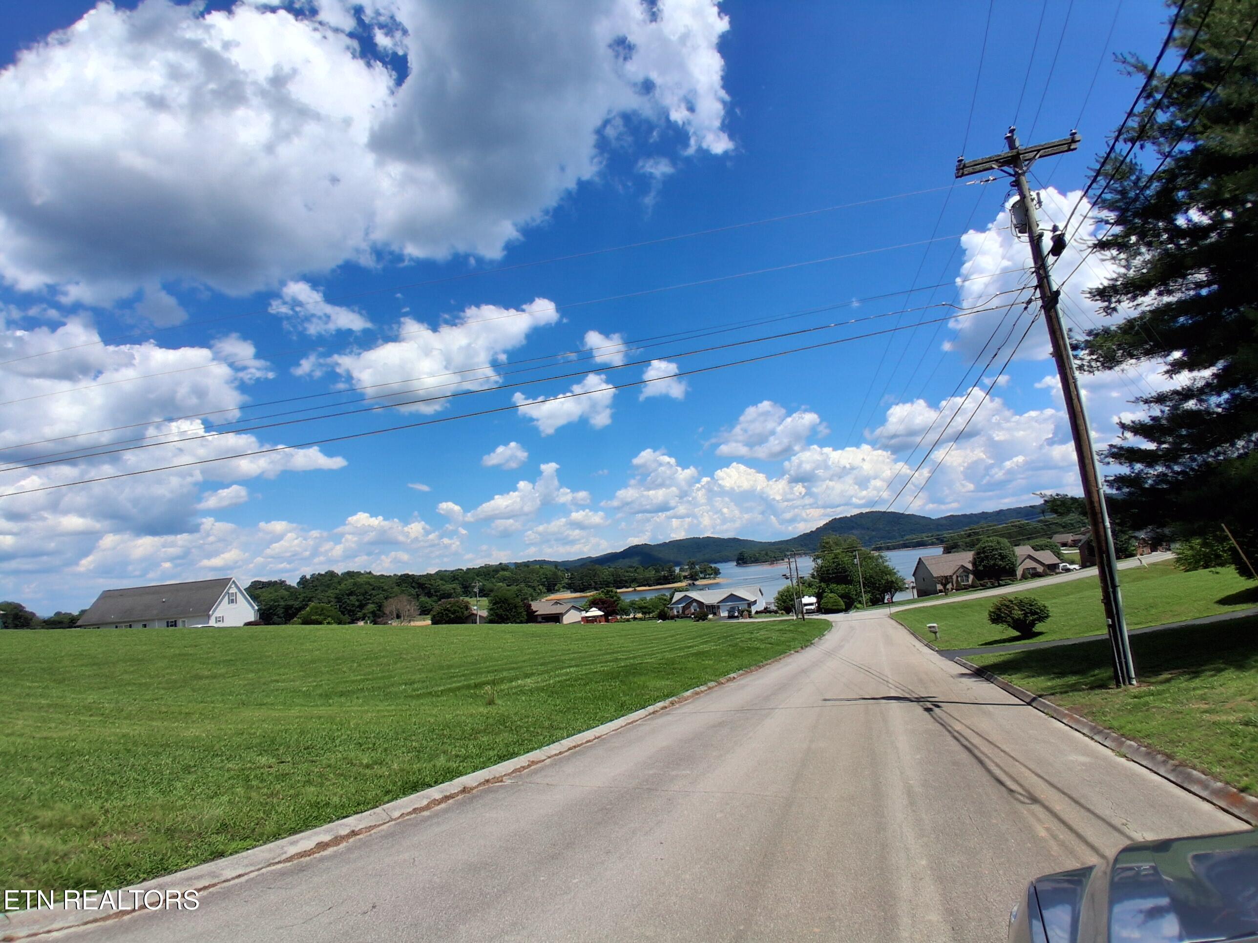 336 Woodstock Drive Rutledge, TN 37861 - Photo 8 of 8 20260602_145841