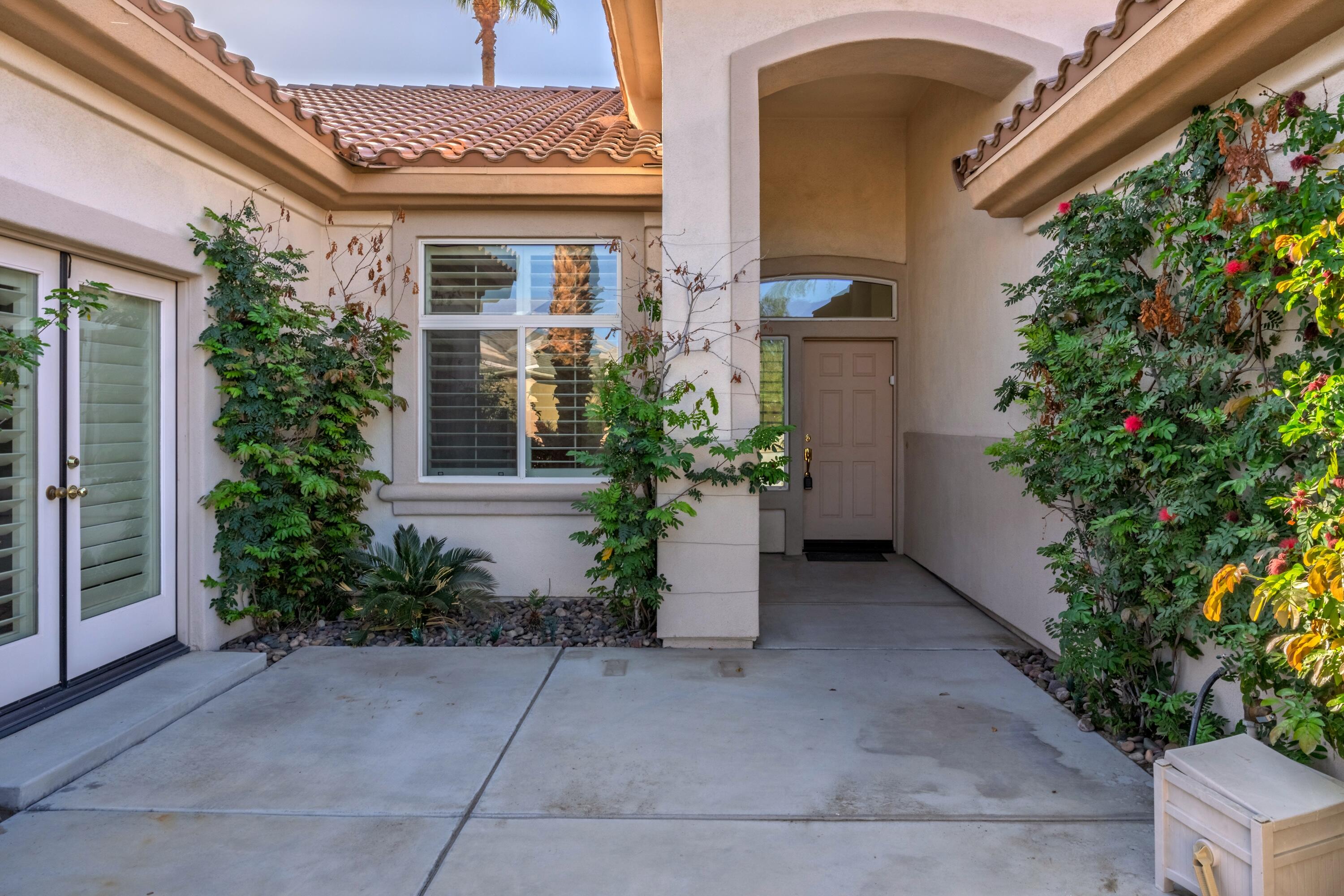 35440 Moorbrook Road Palm Desert, CA 92211 - Photo 12 of 14 Photo-14