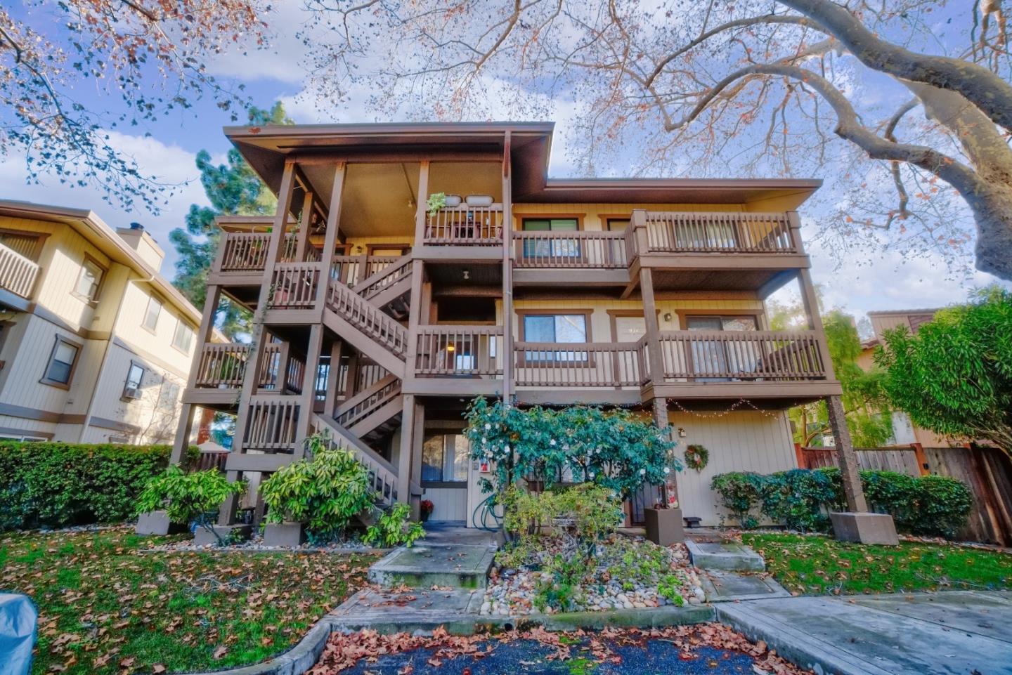 956 Apricot Ave, Campbell, CA 95008 | MLS #ML81915567 | Compass