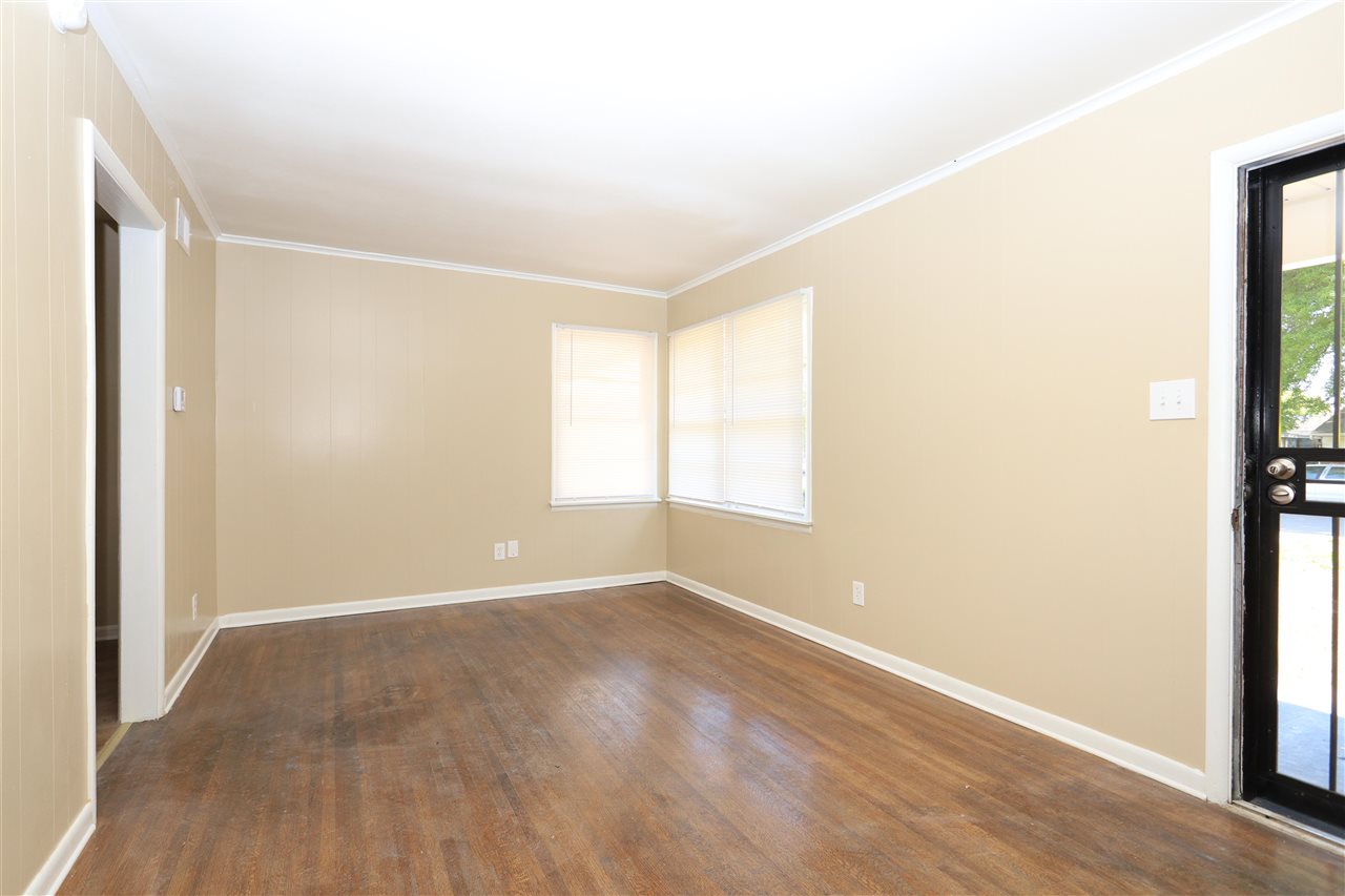 1641 Duke Road Memphis, TN 38108 - Photo 5 of 8 Gallery Image 5