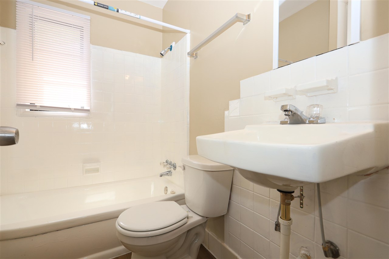 1641 Duke Road Memphis, TN 38108 - Photo 7 of 8 Gallery Image 7