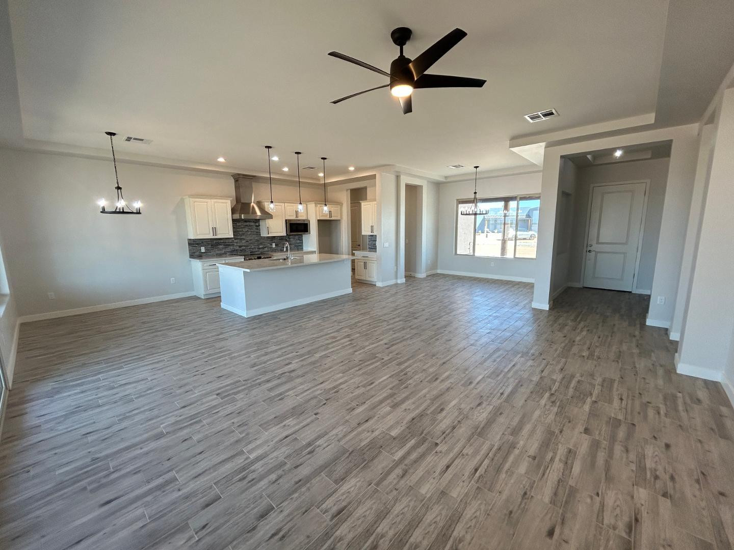 23175 West Skinner Road Wittmann, AZ 85361 - Photo 5 of 19 Photo #5