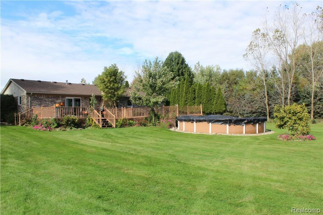 1297 Hessen Road Columbus, MI 48063 - Photo 15 of 24 IMG_6821.JPG