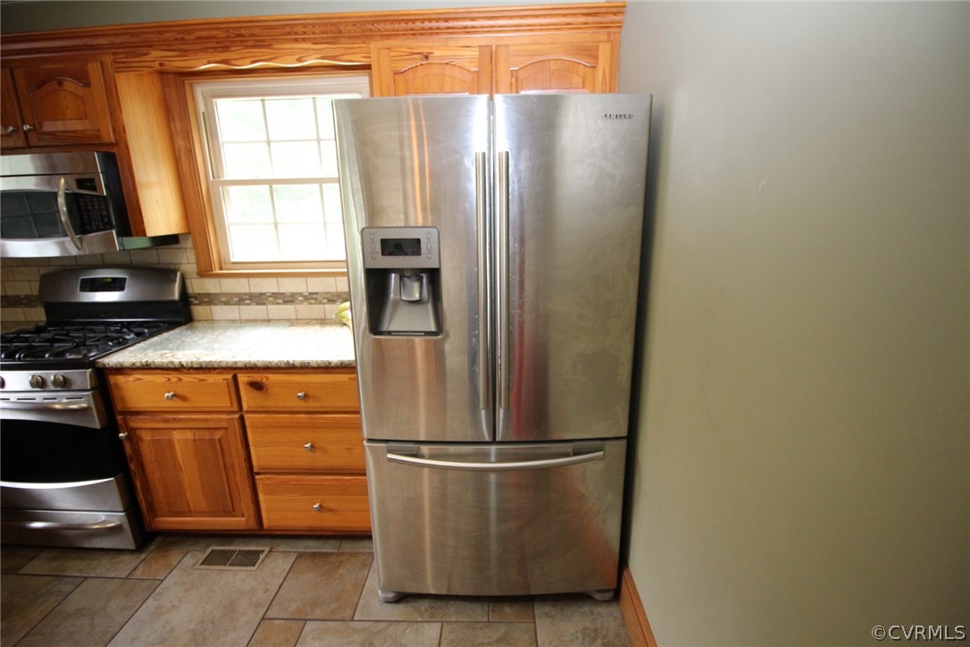 268 Shallow Springs Road Newtown, VA 23126 - Photo 8 of 50 Gallery Image 8
