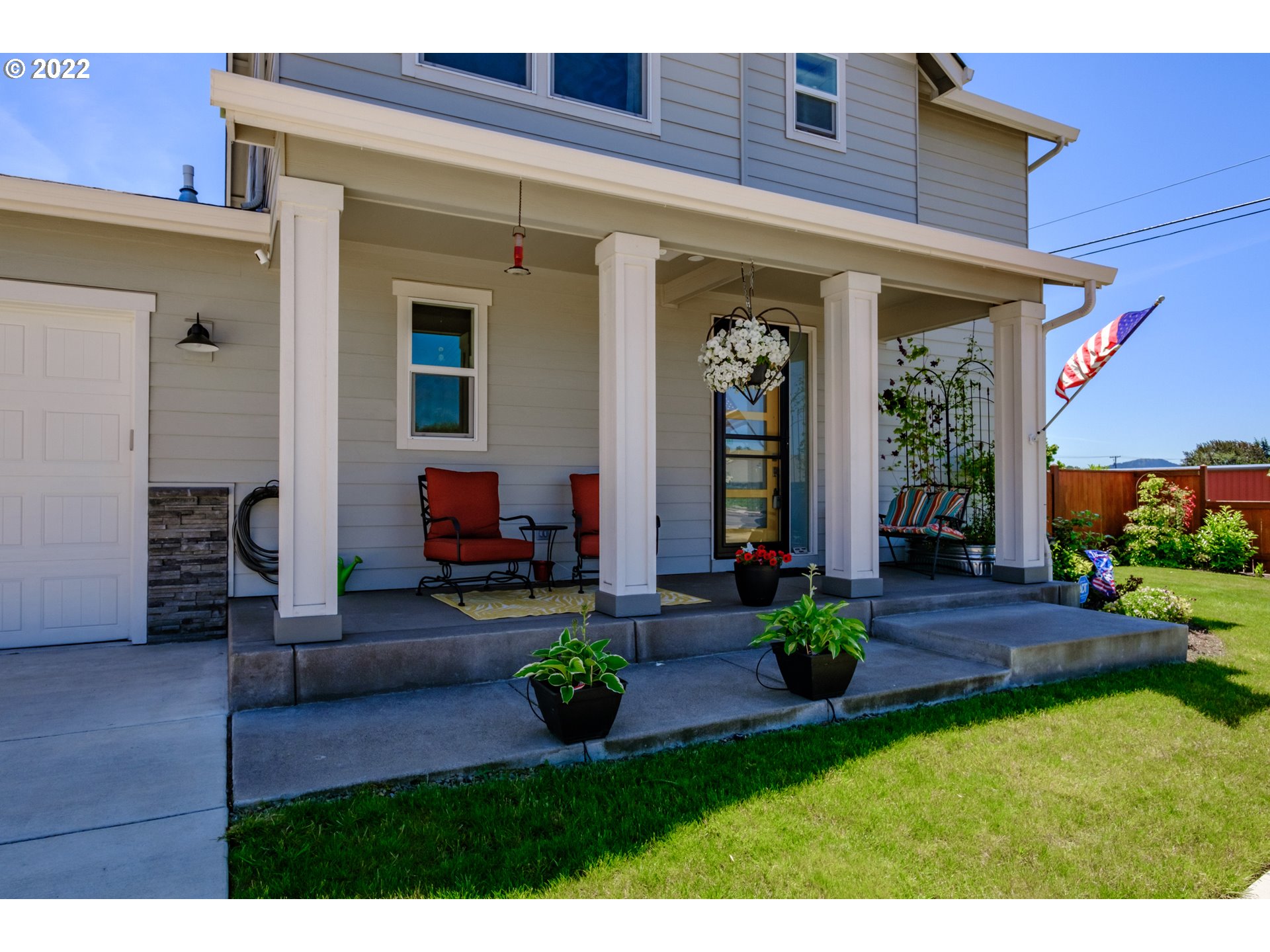 4211 Horace Street Springfield, OR 97478 - Photo 4 of 32 Gallery Image 4