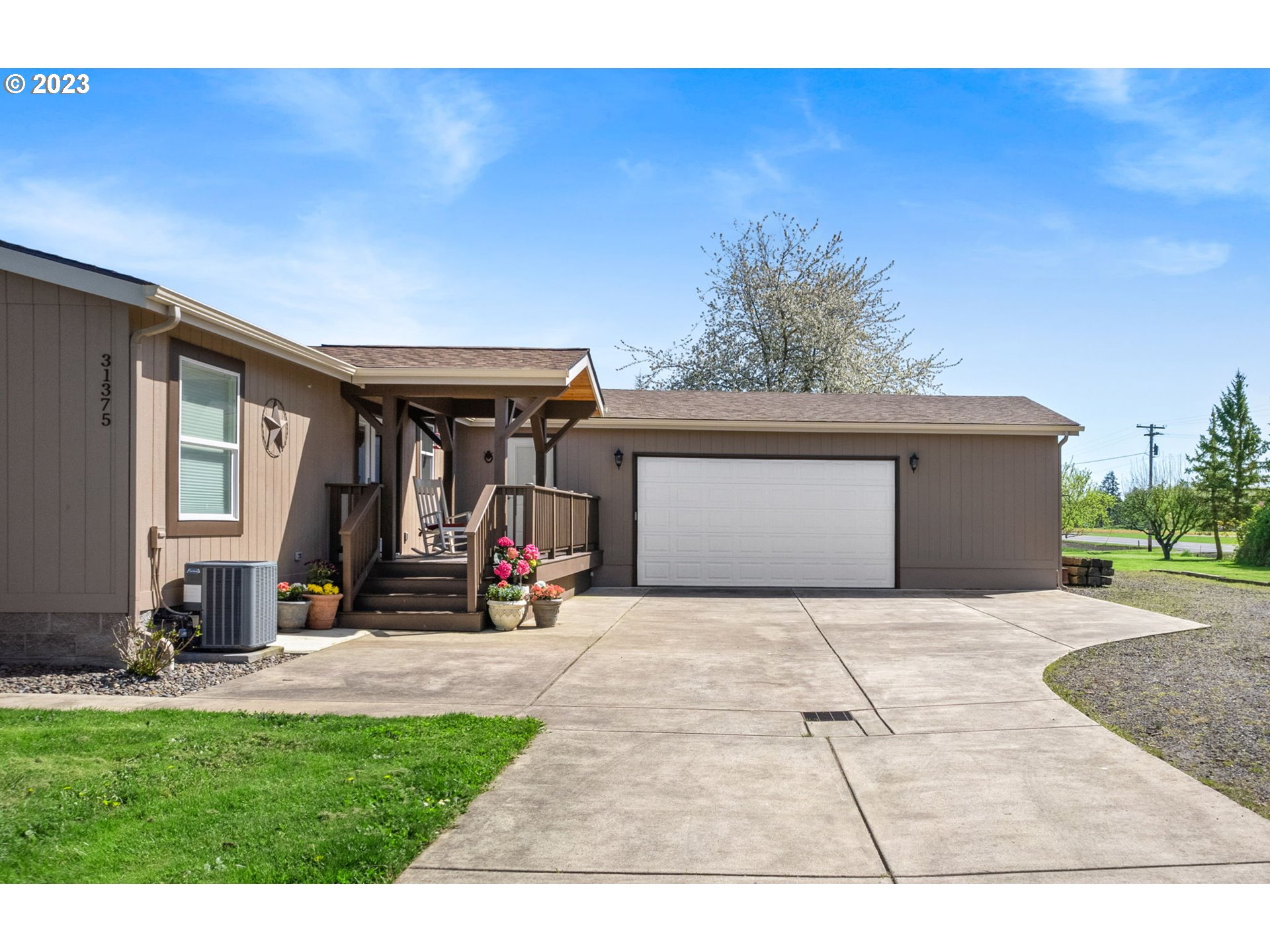 31375 Peoria Road Shedd, OR 97377 - Photo 15 of 34 Gallery Image 15