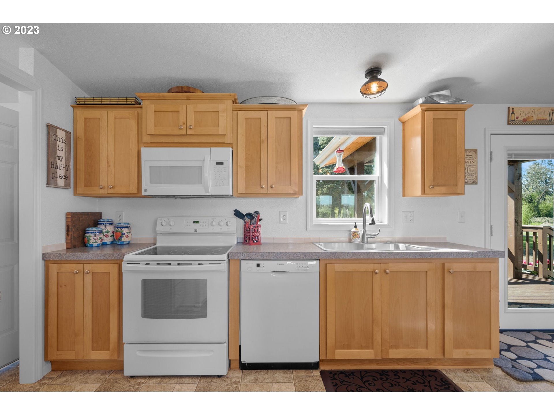 31375 Peoria Road Shedd, OR 97377 - Photo 20 of 34 Gallery Image 20