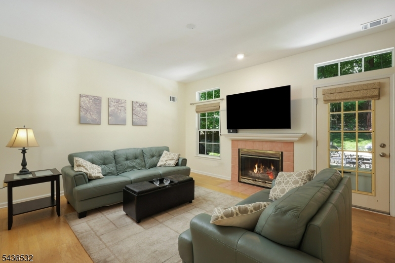 48 Huntington Road Bernards, NJ 07920 - Photo 10 of 25