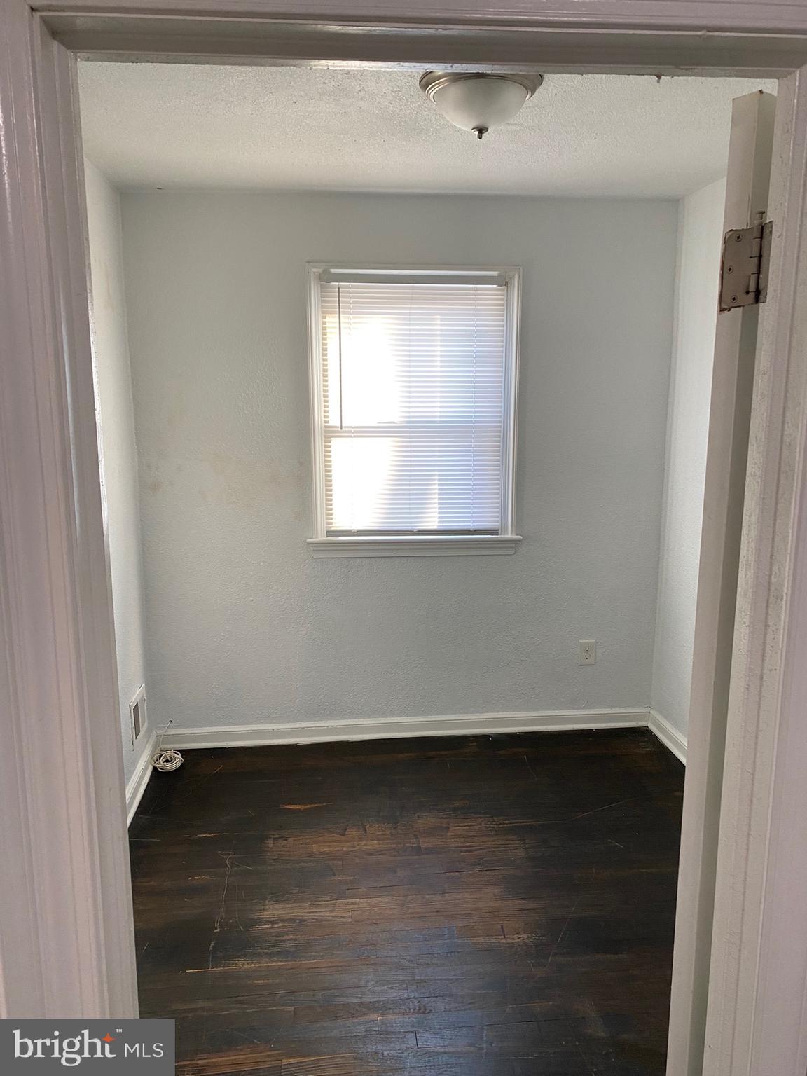 367 Raritan Street Camden, NJ 08105 - Photo 14 of 19 Gallery Image 14