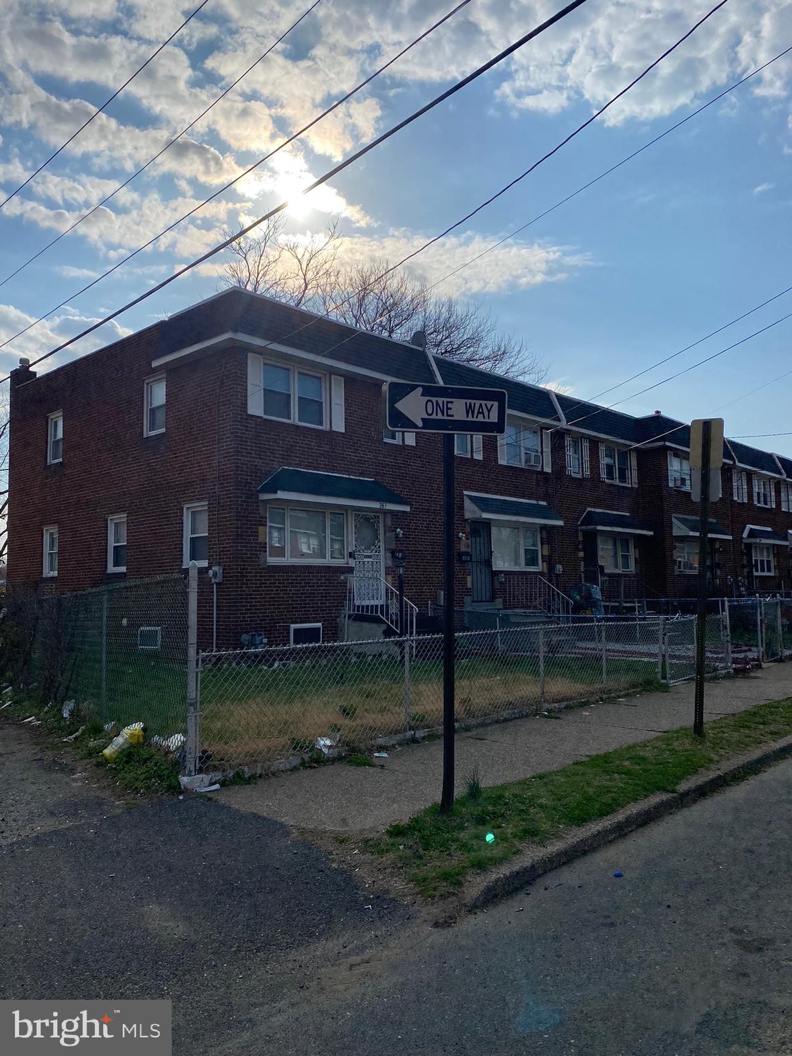367 Raritan Street Camden, NJ 08105 - Photo 3 of 19 Gallery Image 3