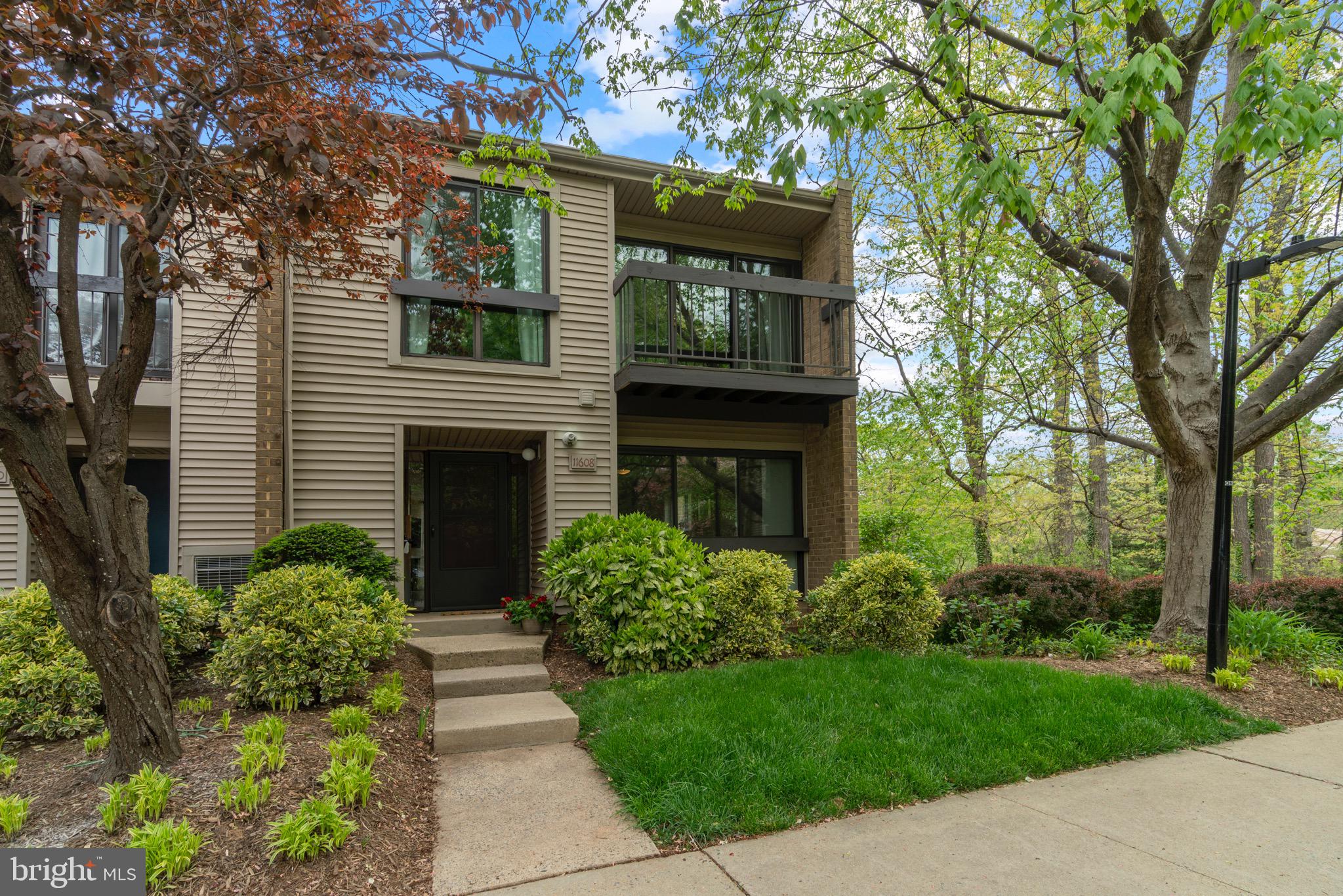 11608 Windbluff Court, Unit 7B2 Reston, VA 20191 - Photo 2 of 39 Exterior Front