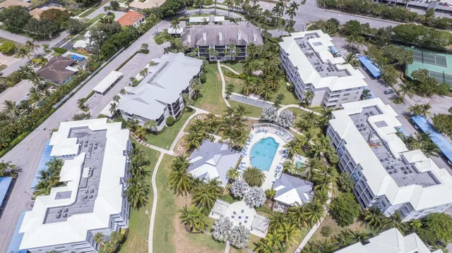 $3,500 | 143 Bay Colony Drive North, Juno Beach, FL 33408