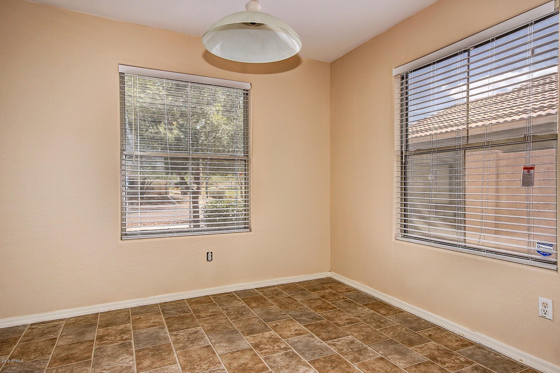 2332 West Carson Road Phoenix, AZ 85041 - Photo 15 of 27 0016-Carson (15)