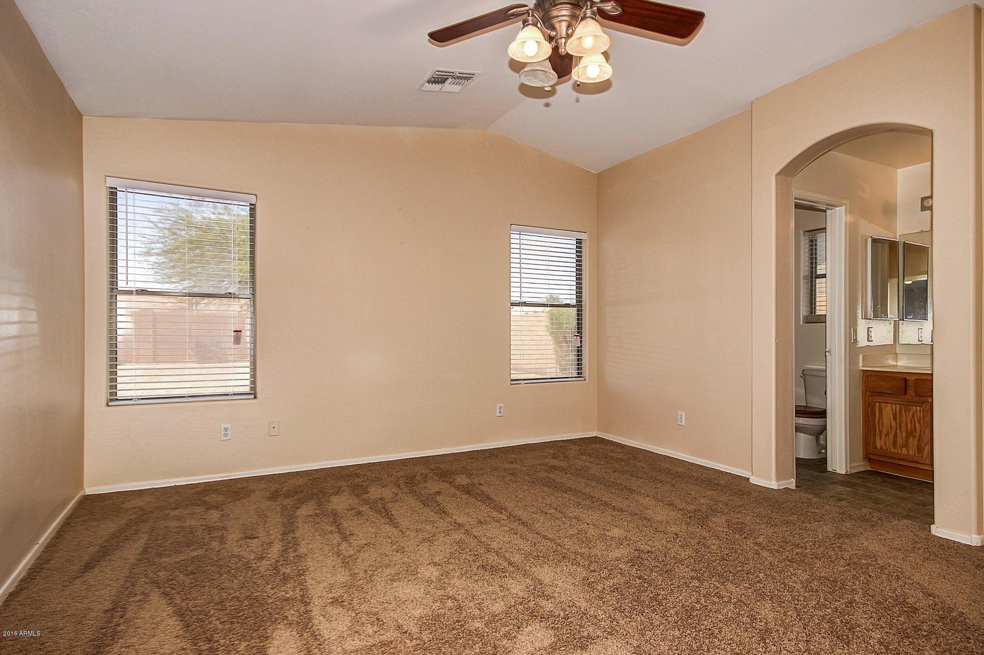 2332 West Carson Road Phoenix, AZ 85041 - Photo 22 of 27 0022-Carson (22)