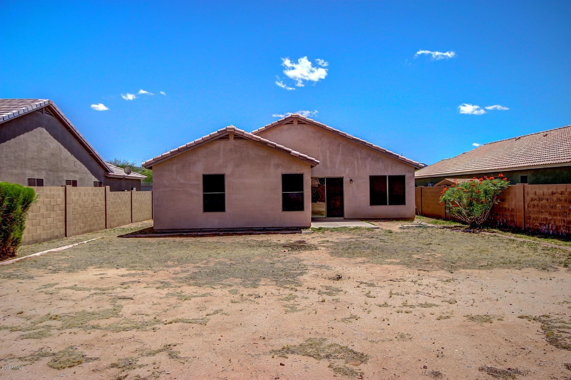 2332 West Carson Road Phoenix, AZ 85041 - Photo 10 of 27 0004-Carson (4)