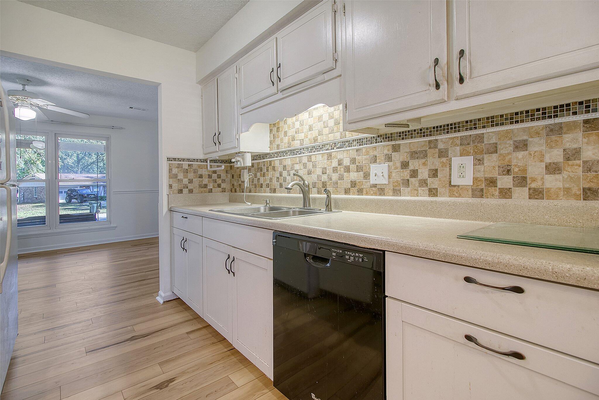 96 Foxborough Road Goose Creek, SC 29445 - Photo 12 of 34 19-web-or-mls-CREM_96 Foxborough Rd_013