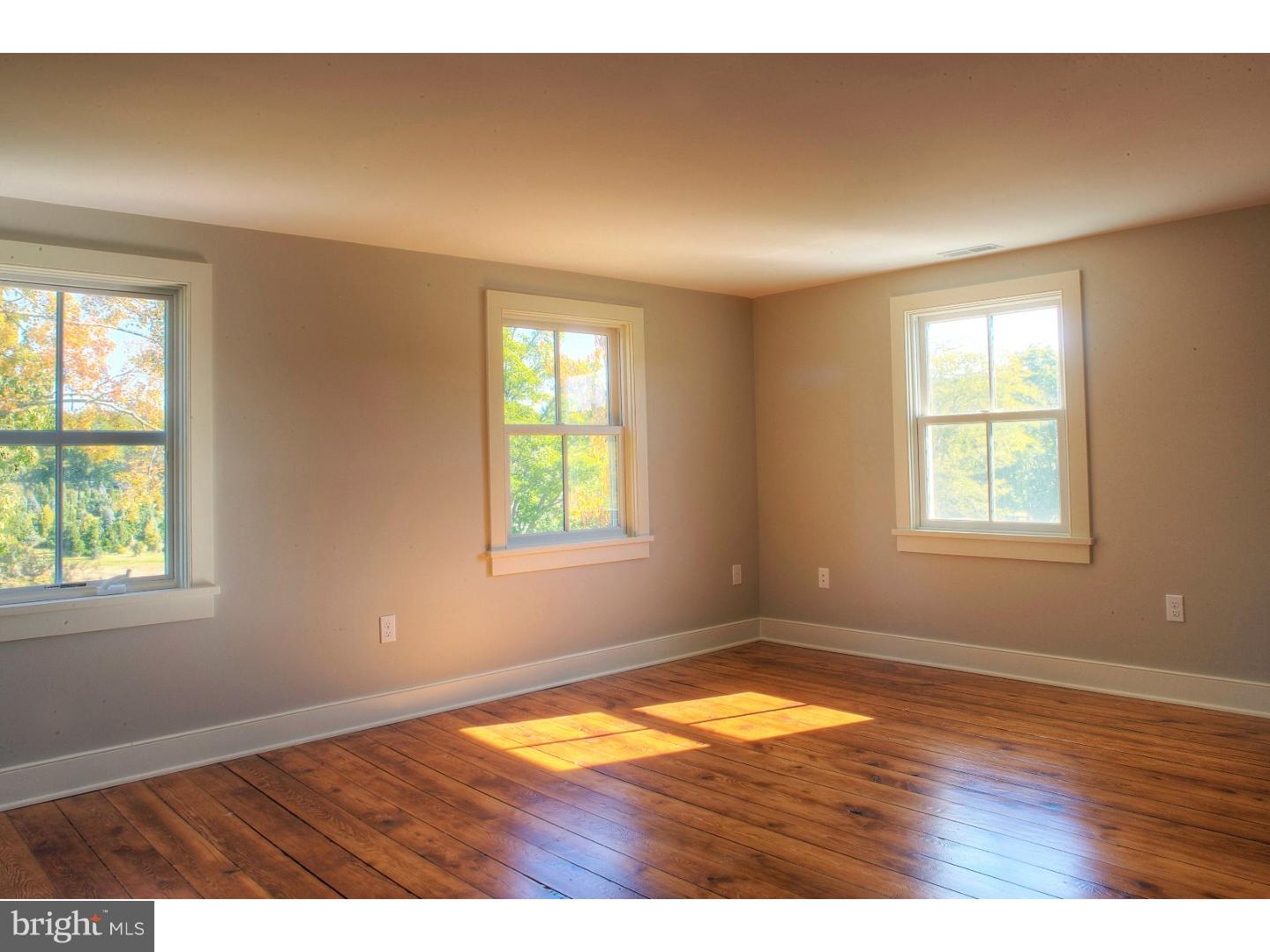 5253 Upper Mountain Road New Hope, PA 18938 - Photo 10 of 19 Gallery Image 10