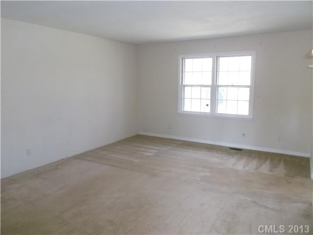 4137 Firethorne Road Charlotte, NC 28205 - Photo 2 of 9 Gallery Image 2