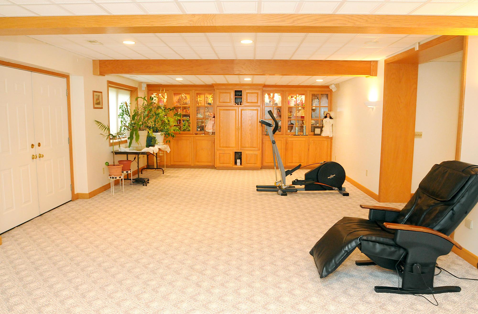 8896 Cedar Hills Road Cambridge, OH 43725 - Photo 44 of 65