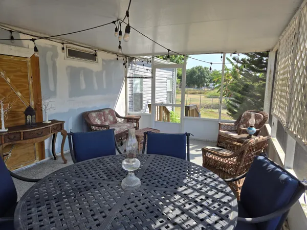 $199,000 | 1699 Southwest 35th Circle, Okeechobee, FL 34974