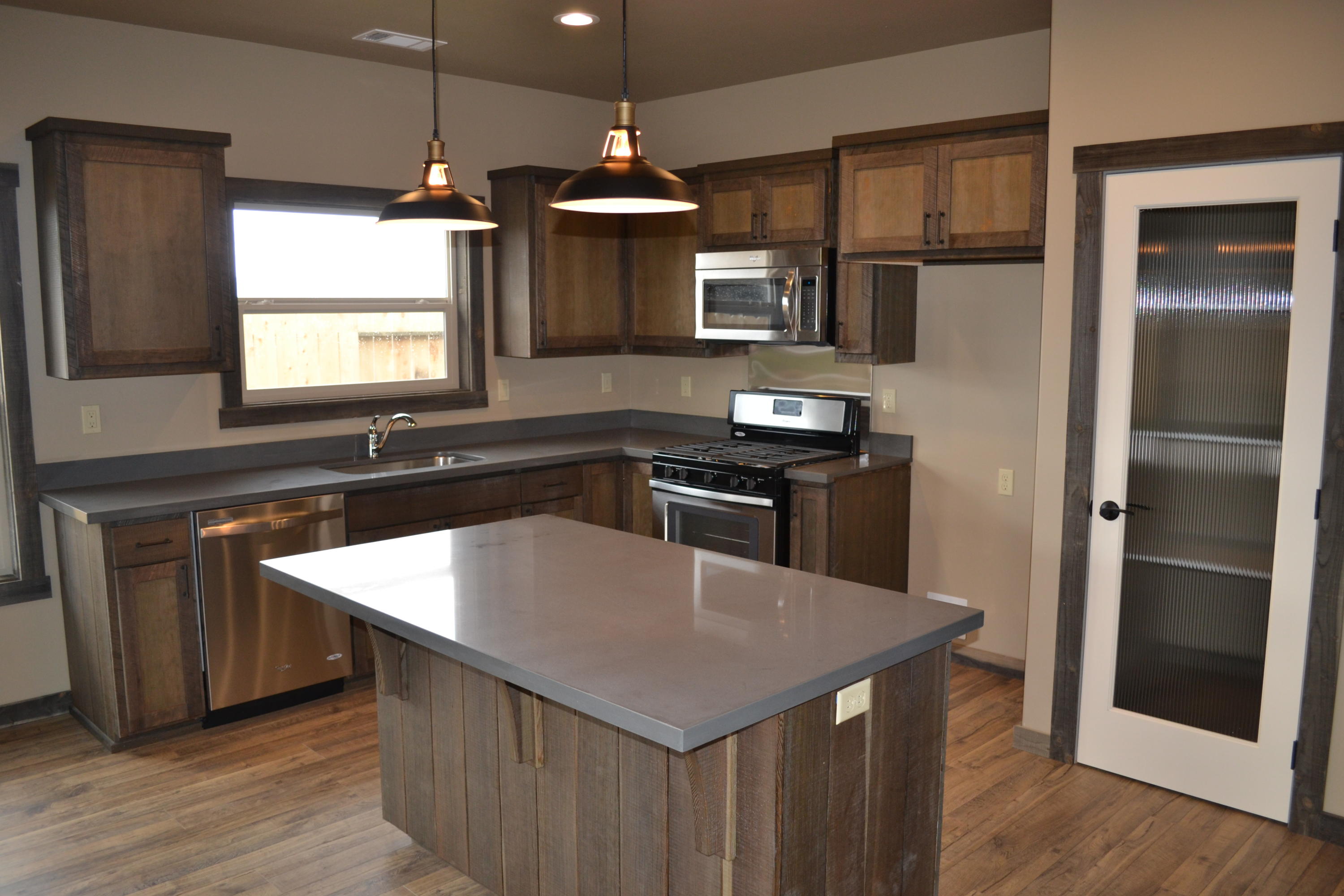 101 Ridge View Court Fortuna, CA 95540 - Photo 8 of 22 Gallery Image 8