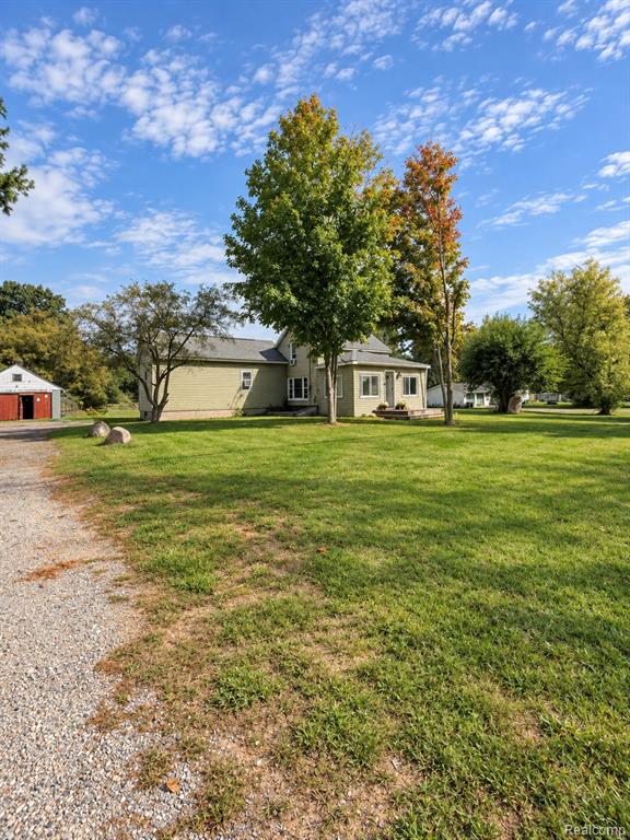 10173 East Mt Morris Road Davison, MI 48423 - Photo 12 of 44 Gallery Image 12