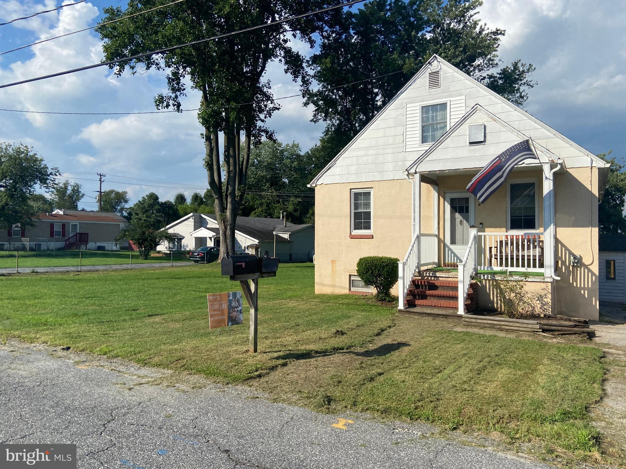 4116 Cliffvale Road Baltimore, MD 21236 - Photo 2 of 4